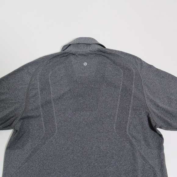 Lululemon Metal Vent Tech Polo Short Sleeve Heathered Black Size M Silveresecnt - Picture 10 of 12